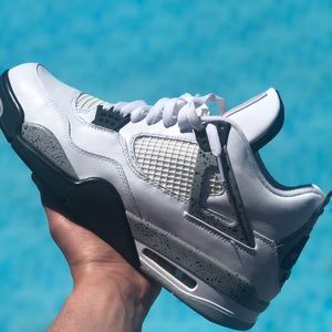 Jordan 4 White Cements